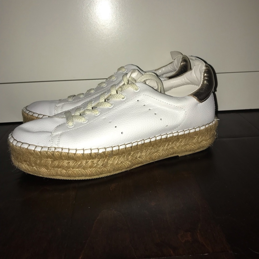 Platform white tennis shoe